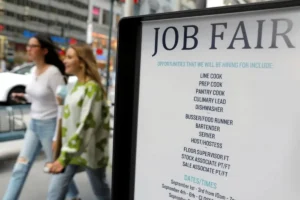 U.S. Job Openings Hit a Two-Year High in May as Hiring Weakens and Consumers Grow More Uneasy About Finding Work