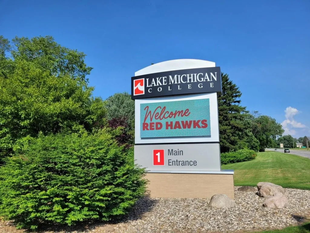 Lake Michigan College’s Future Fair in Benton Harbor Will Link Employers With Students and Job Seekers on Oct. 21 at the College Campus